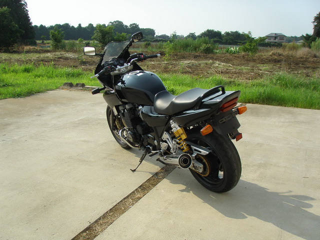 Купить мотоцикл Yamaha XJR1200R 1996 фото 8